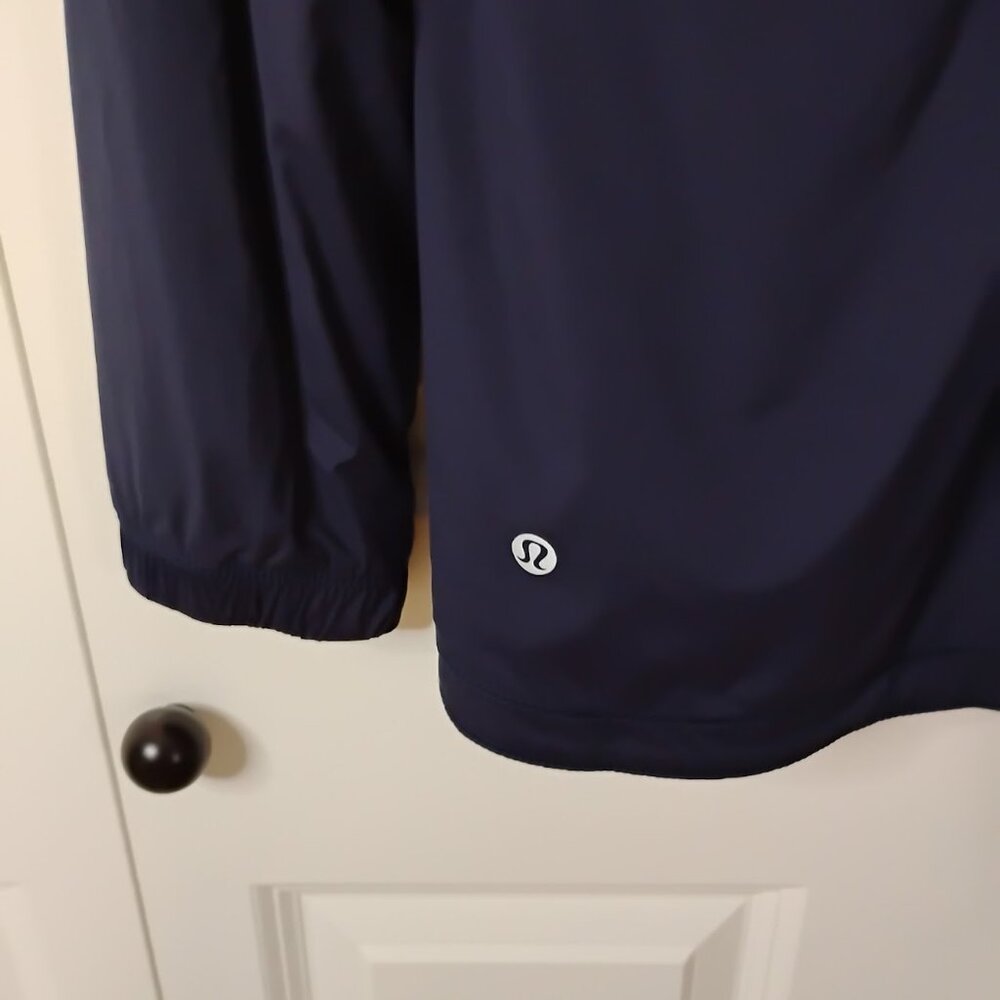 Lululemon Women’s Navy Blue Such A Cinch Water Repellent Rain Jacket Size 10 - Picture 5 of 7